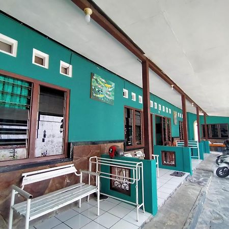 Hotel Djatis Purwo Wasito Bojonegoro Exterior foto